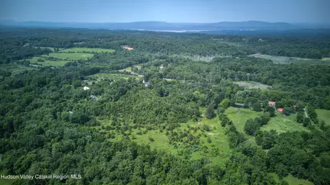 355 Wurtemburg Rd, Rhinebeck, NY 12572