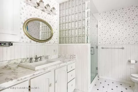 Bath - 8 Evans Rd, Windham, NY 12496 photo 2 of 5