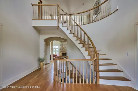 143 Bedell Rd, Poughkeepsie, NY 12603 photo 6
