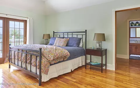 143 Bedell Rd, Poughkeepsie, NY 12603 photo 42