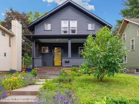 92 Washington Ave, Kingston, NY 12401