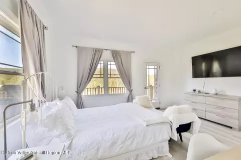 Bedroom - 8 Trailside Dr #BB1, Hunter, NY 12442 photo 3 of 5