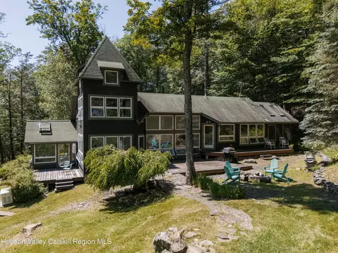 109 The Middle Way, Mount Tremper, NY 12457