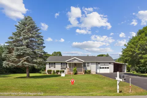 109 Union St, Middleburgh, NY 12122