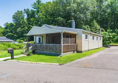 48 Petit Ave, Kingston, NY 12401