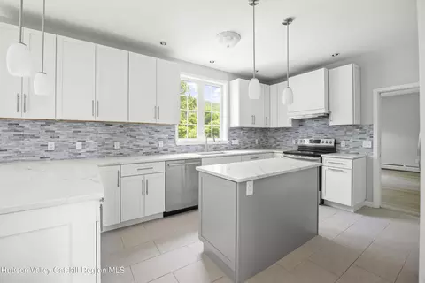 210 N Mountain Rd, Copake Falls, NY 12517 photo 9