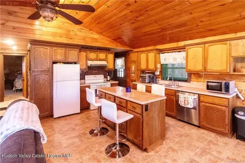 9 Low Rd, Shawangunk, NY 12589 photo 12