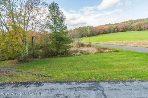 9 Low Rd, Shawangunk, NY 12589 photo 6