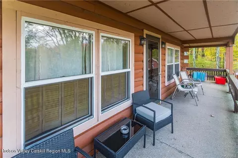 9 Low Rd, Shawangunk, NY 12589 photo 8