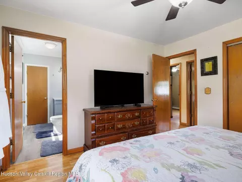 Bedroom - 11 Hoppenstedt Rd, Wallkill, NY 12589 photo 3 of 5