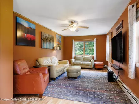Living - 11 Hoppenstedt Rd, Wallkill, NY 12589 photo 1 of 1