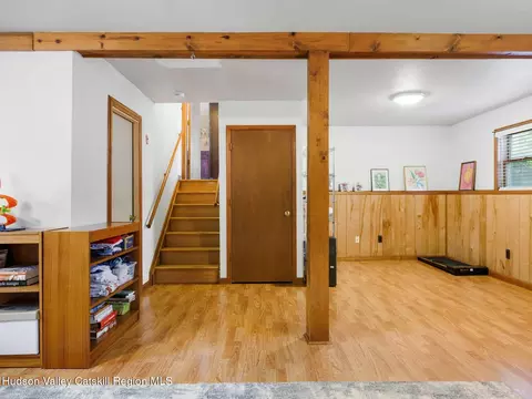 Entry Way - 11 Hoppenstedt Rd, Wallkill, NY 12589 photo 2 of 2