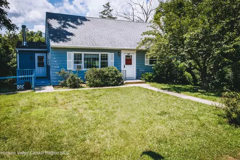 320 Pine St, Saugerties, NY 12477