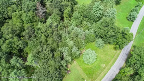 330 South Rd, Kingston, NY 12401 photo 5