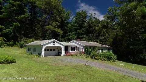 445 Route 23, Claverack, NY 12513