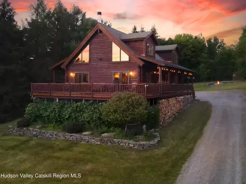 520 Fenn Hill Rd, Harpersfield, NY 13786