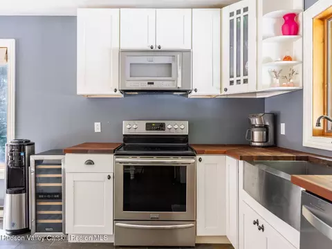 Kitchen - 36 Mount Greenery Rd, Windham, NY 12496 photo 2 of 3