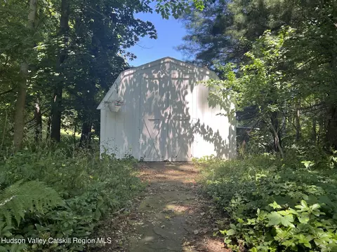 Exterior - 48 Westphal Dr, Bethlehem, NY 12054 photo 9 of 14