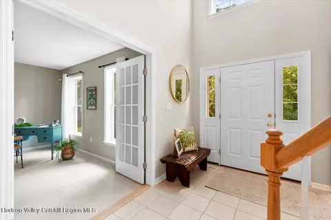 Entry Way - 48 Westphal Dr, Bethlehem, NY 12054 photo 1 of 9