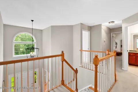 Entry Way - 48 Westphal Dr, Bethlehem, NY 12054 photo 7 of 9