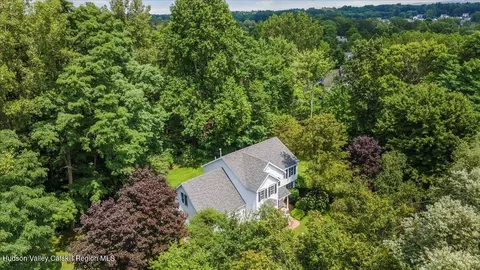 View/Area - 48 Westphal Dr, Bethlehem, NY 12054 photo 3 of 6