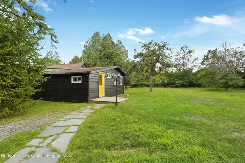 1338 Glasco Tpke, Saugerties, NY 12477