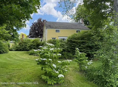 226 County Route 17, Valatie, NY 12184