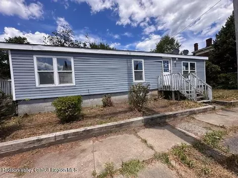 1136 Main St, Catskill, NY 12414
