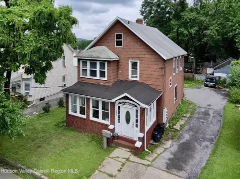 332 South St, Newburgh, NY 12550