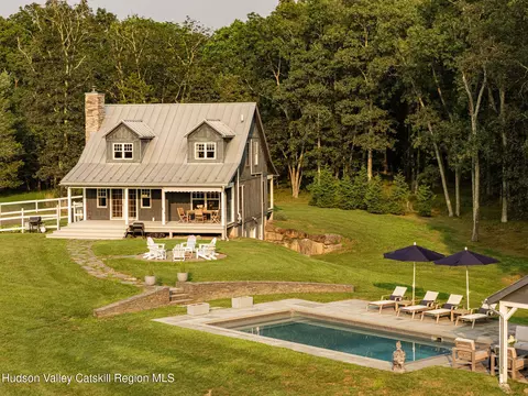 1619 Lucas Ave, Cottekill, NY 12419