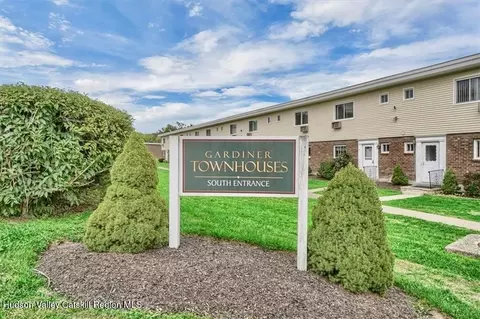 881 Albany Post Rd UNIT 29, New Paltz, NY 12561