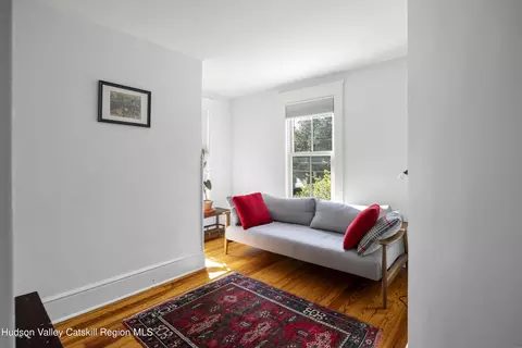 39 Broad St, Kinderhook, NY 12106 photo 18