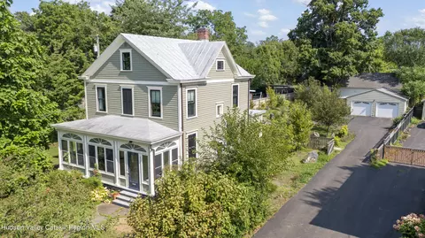 39 Broad St, Kinderhook, NY 12106 photo 13