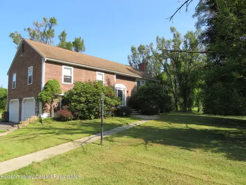 89 Vincent Ln, Stone Ridge, NY 12484