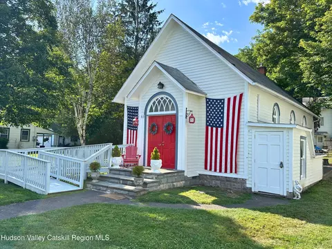 63 Orchard St, Margaretville, NY 12455