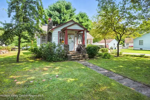 190 Continental Rd, Napanoch, NY 12458