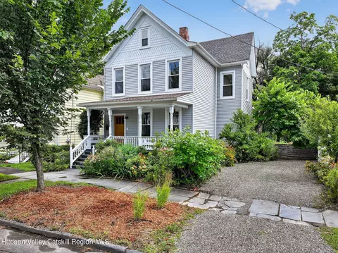 354 S Wall St, Kingston, NY 12401