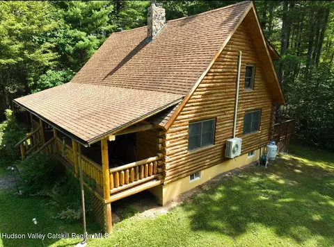 1311 Wittenberg Rd, Mount Tremper, NY 12457