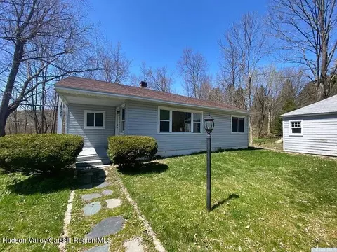 14599 State Route 22, New Lebanon, NY 12125