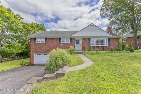 70 Ringtop Rd, Kingston, NY 12401