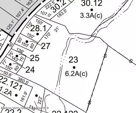 224 Vineyard Ave, Highland, NY 12528