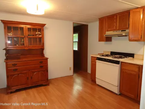 158 Middle Rd, Austerlitz, NY 12017 photo 9