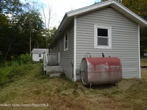 158 Middle Rd, Austerlitz, NY 12017 photo 17