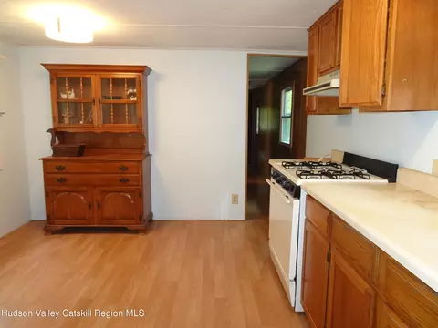 158 Middle Rd, Austerlitz, NY 12017 photo 11