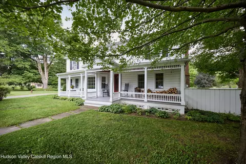 306 County Rte 21c, Hillsdale, NY 12529