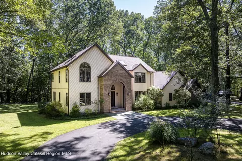 988 Route 32, Tillson, NY 12486