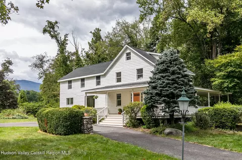 4085 Route 28a, West Shokan, NY 12494