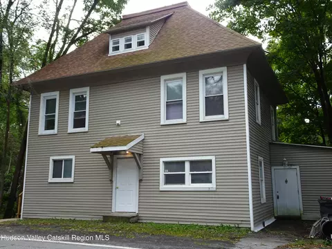 682 State Route 217, Hudson, NY 12534