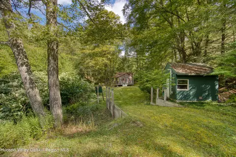 175 Elm Hollow Rd, Livingston Manor, NY 12758