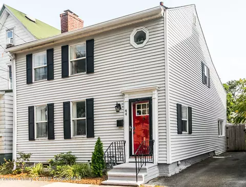 44 St James St, Kingston, NY 12401